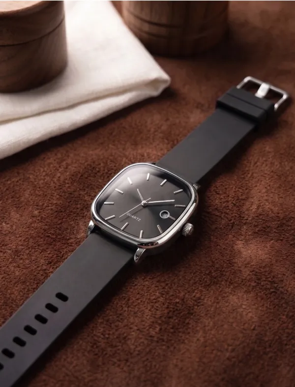 Black_Silicone_Quartz_Analog_Watch_for_Men
