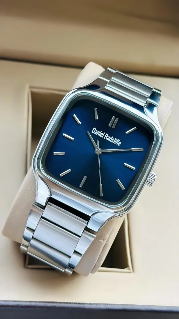 Silver_Tone_Blue_Dial_Square_Analog_Watch_For_Men