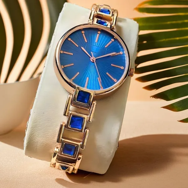 Gold-Tone_Metal_Analog_Watch_for_Women