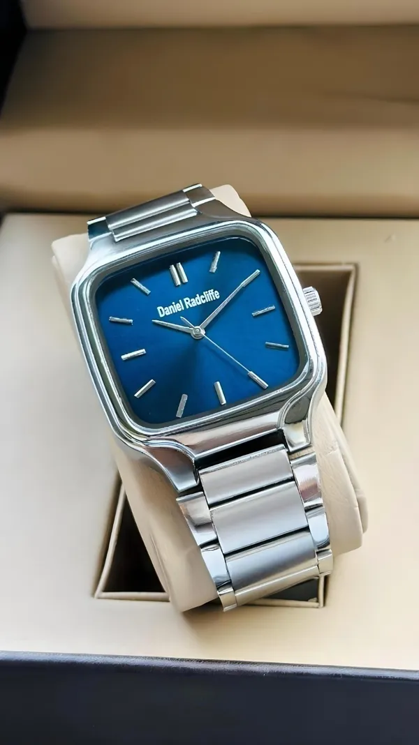 Silver_Tone_Blue_Dial_Square_Analog_Watch_For_Men