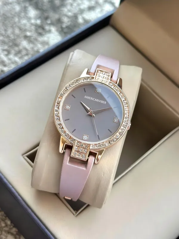 Lavender_Faux_Leather_Analog_Watch_for_Women