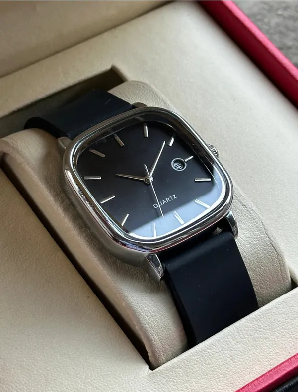 Black_Silicone_Quartz_Analog_Watch_for_Men