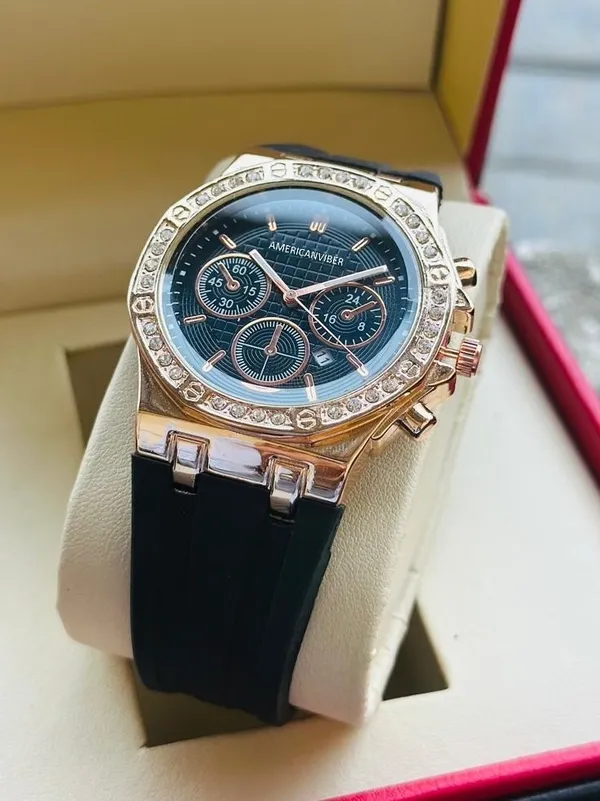 Gold_Tone_Silicone_Chronograph_Watch_for_Men
