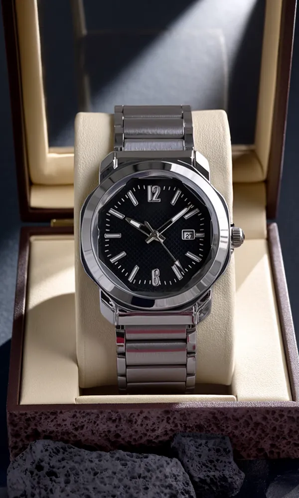 Silver_Metal_Analog_Wrist_Watch_for_Men