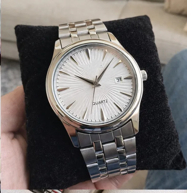 Silver_Metal_Analog_Watch_for_Men