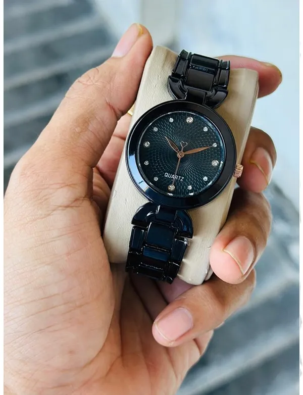 Black_Metal_Analog_Watch_for_Women