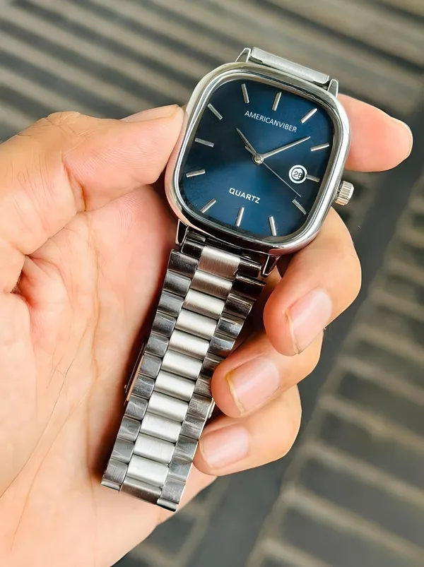 Silver_Metal_Bracelet_Square_Analog_Watch_for_Adults