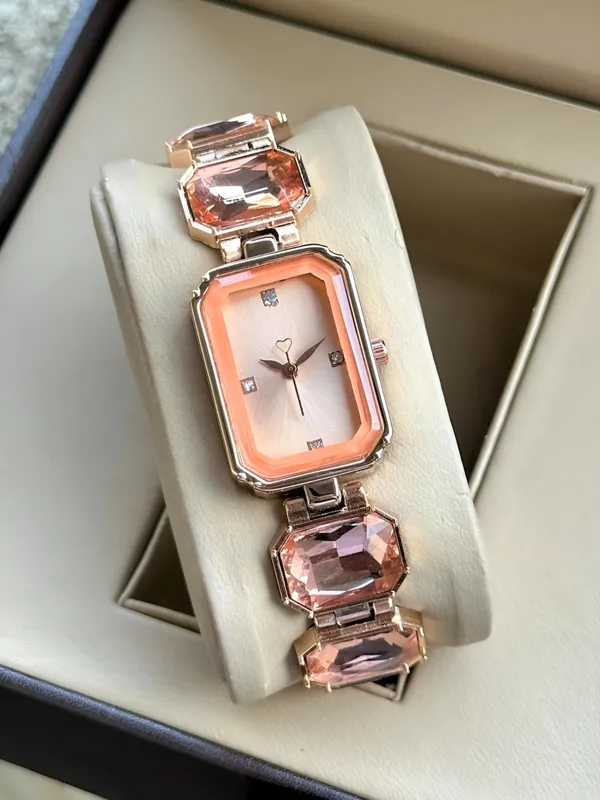 Rose_Gold_Rectangular_Link_Watch_for_Women