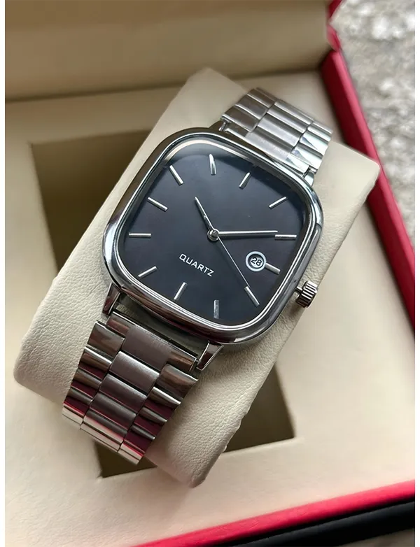 Silver_Metal_Bracelet_Quartz_Watch_With_Black_Square_Dial