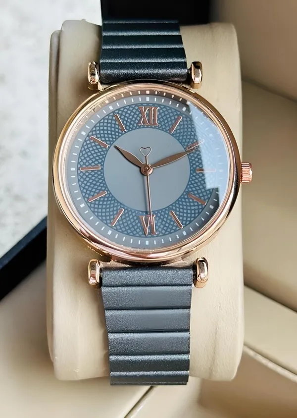 Blue_Metal_Analog_Watch_for_Women