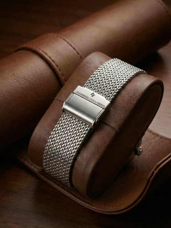Silver_Mesh_Strap_Luxury_Watch