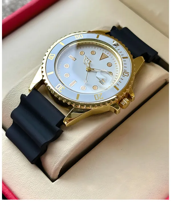 Gold_Silicone_Analog_Watch_for_Men