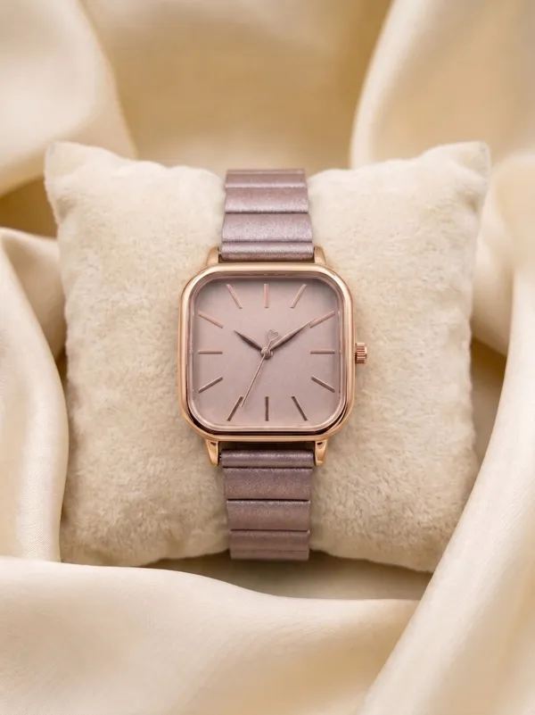 Rose_Gold_Metal_Square_Dial_Watch_for_Women