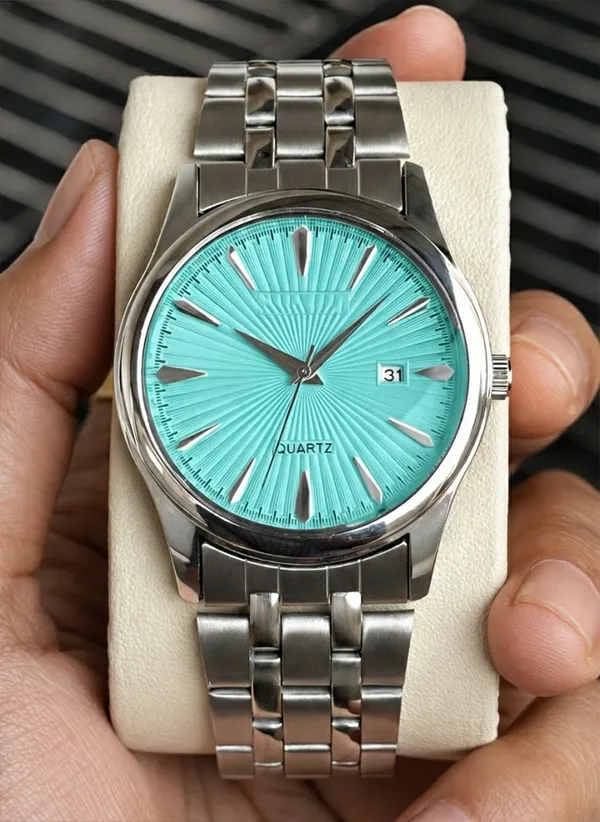 Silver_Metal_Quartz_Analog_Watch