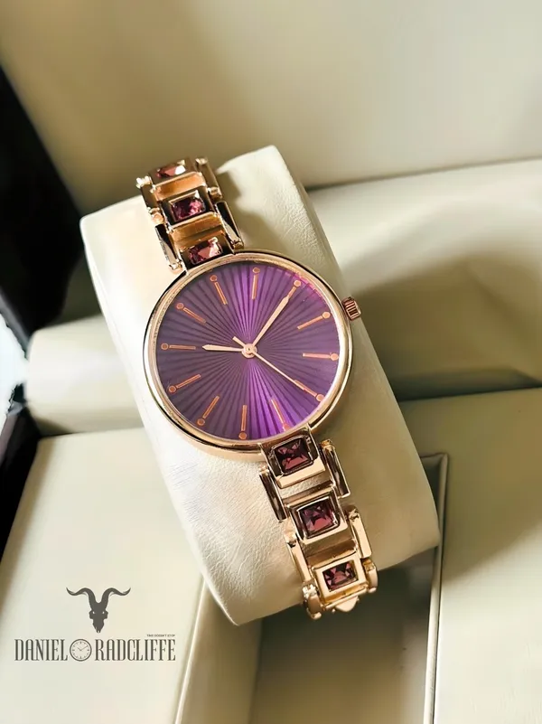 Gold_Tone_Metal_Analog_Watch_for_Women