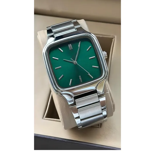Green_Metal_Analog_Watch_for_Adults