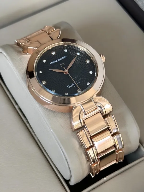 Rose_Gold_Analog_Quartz_Watch_for_Women