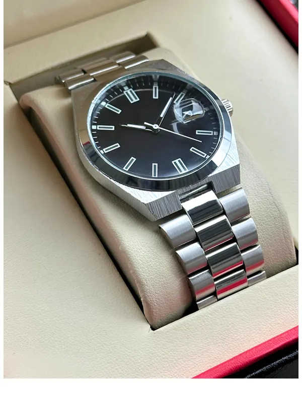 Silver_Stainless_Steel_Analog_Watch_for_Men