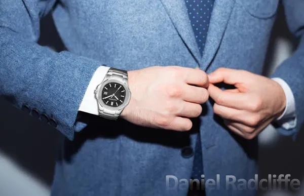 Silver_Metal_Analog_Watch_for_Men