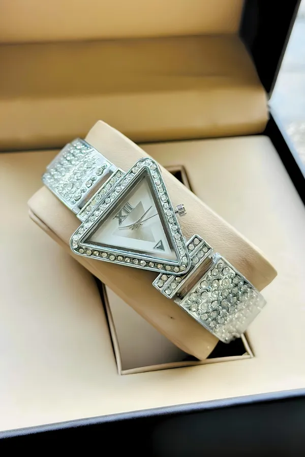 Silver_Crystal_Embellished_Analog_Watch_for_Women