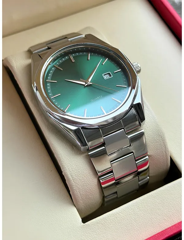 Silver_Tone_Green_Dial_Analog_Watch_for_Adults