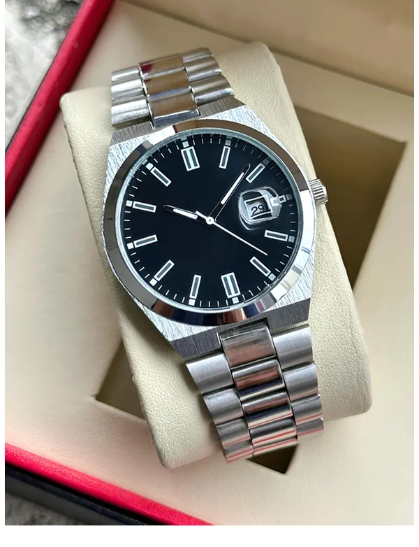 Silver_Stainless_Steel_Analog_Watch_for_Men