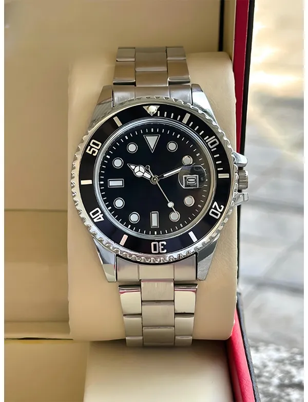 Silver_Metal_Analog_Watch_for_Men