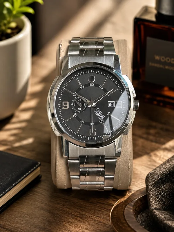 Silver_Metal_Bracelet_Analog_Watch_for_Men