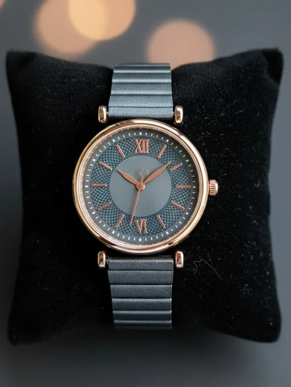 Blue_Metal_Analog_Watch_for_Women