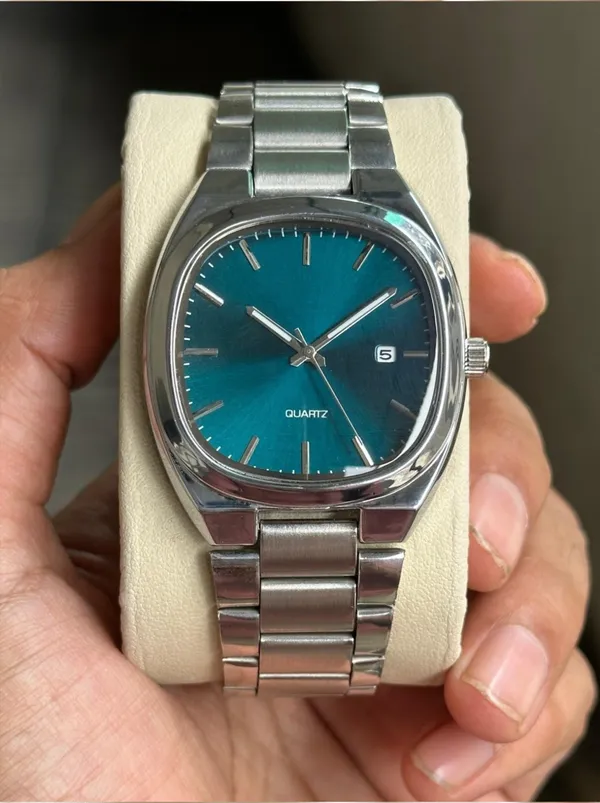 Silver_Metal_Analog_Watch_for_Men_And_Men