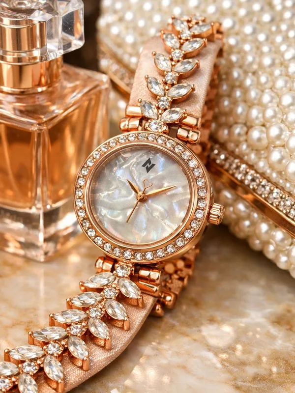 Rose_Gold_Crystal_Bracelet_Watch_for_Women