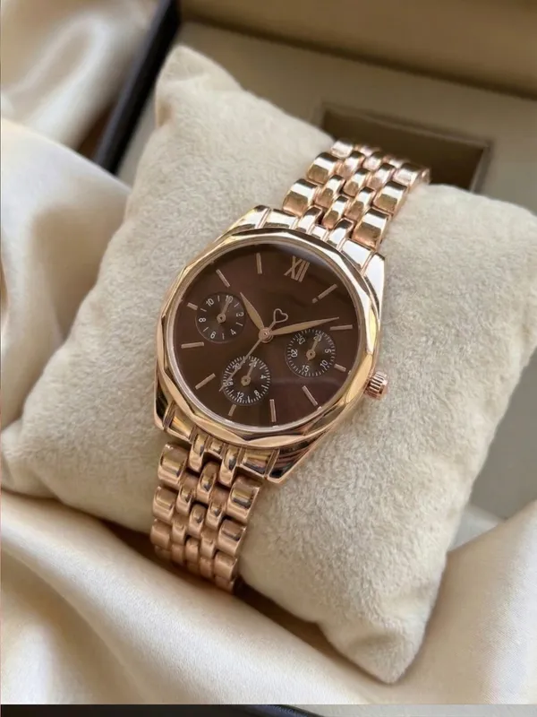 Rose_Gold_Analog_Link_Bracelet_Watch_With_Brown_Dial