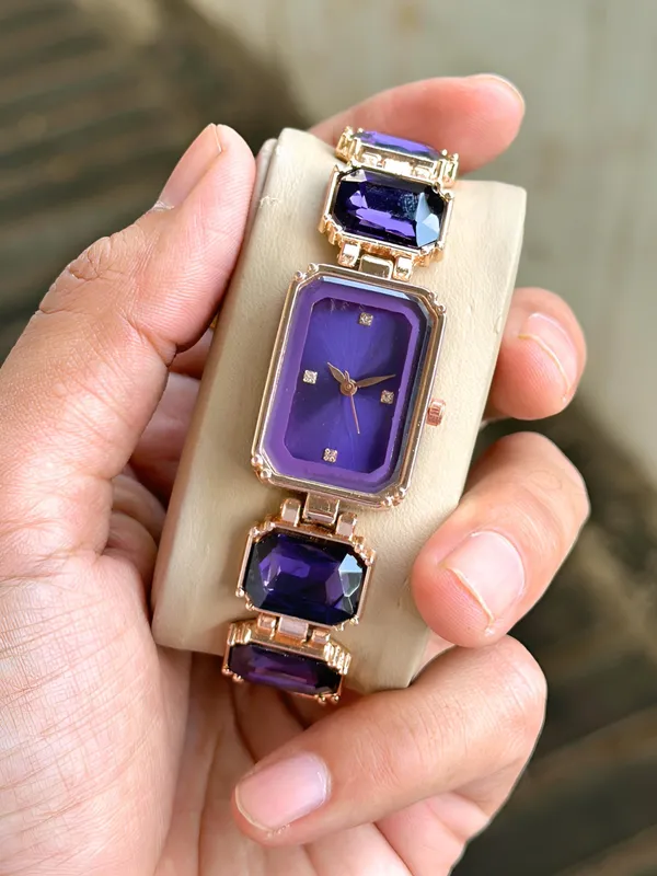 Purple_Rectangular_Analog_Bracelet_Watch_for_Women