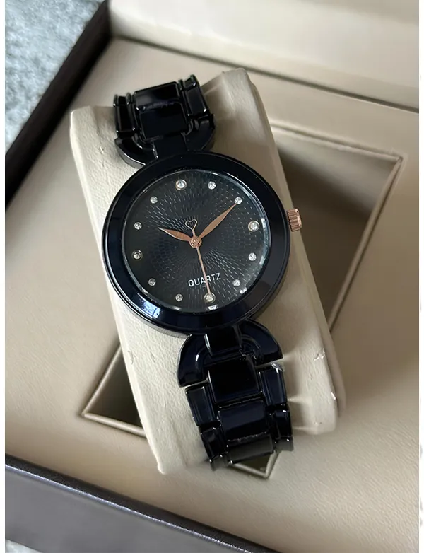 Black_Metal_Analog_Watch_for_Women