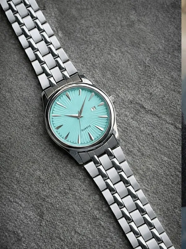 Silver_Metal_Quartz_Analog_Watch