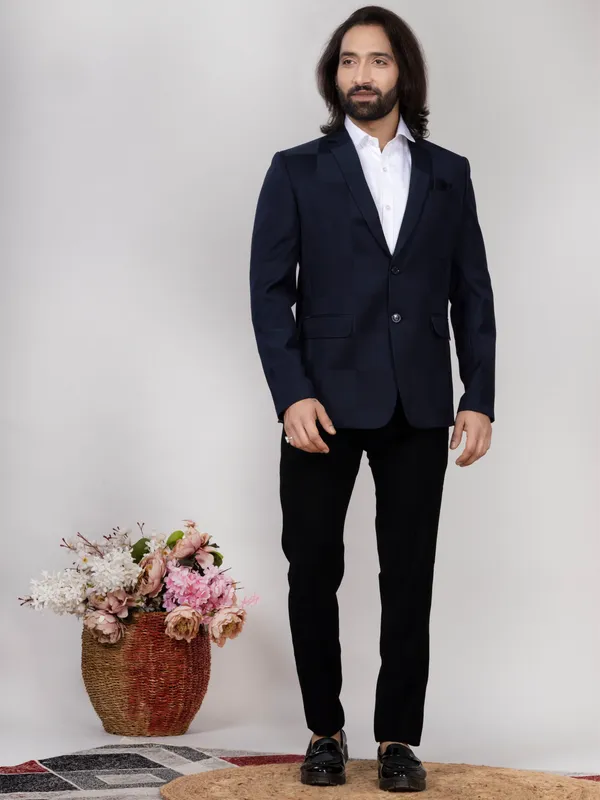 Navy_Blue_Checkered_Blazer