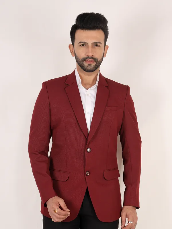 Red_Matty_Regular_Fit_Single_Breasted_Blazer_For_Men