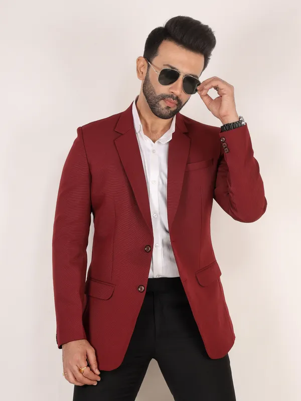 Red_Matty_Regular_Fit_Single_Breasted_Blazer_For_Men
