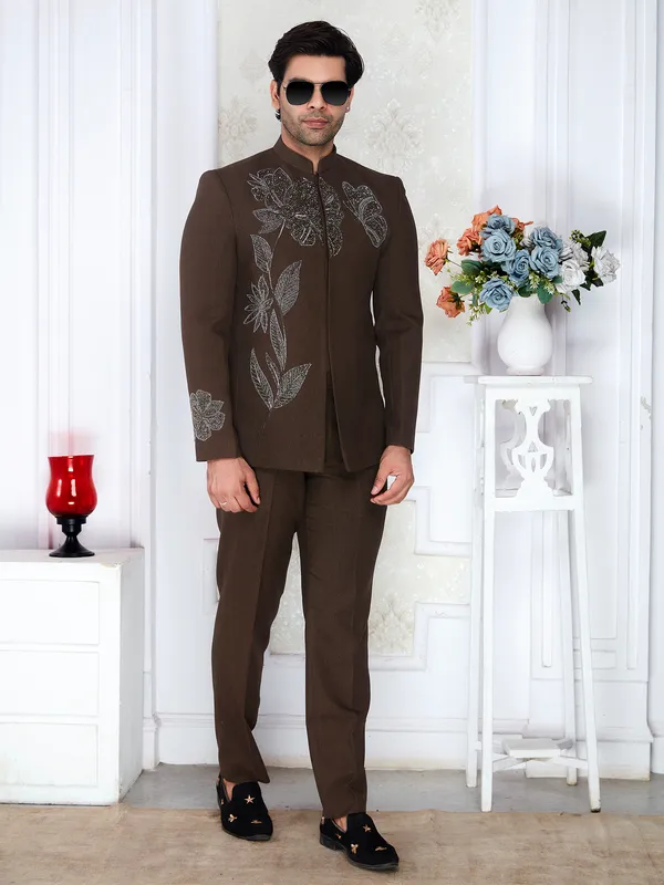 Dark_Brown_Regular_Fit_Embroidered_Bandhgala_Suit_For_Men