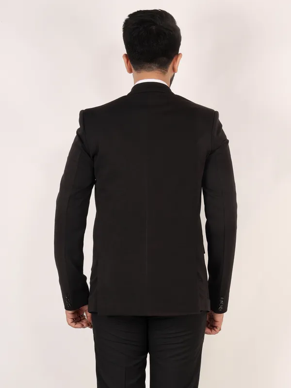 Black_Matty_Blazer_for_Men_Regular_Fit_Single_Breasted