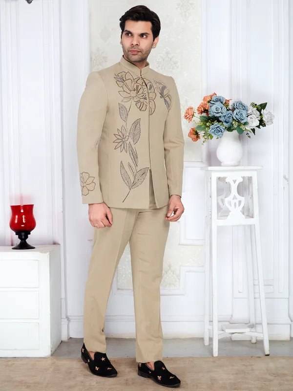 Beige_Terrycloth_Floral_Embroidered_Regular_Fit_Bandhgala_Suit_For_Men