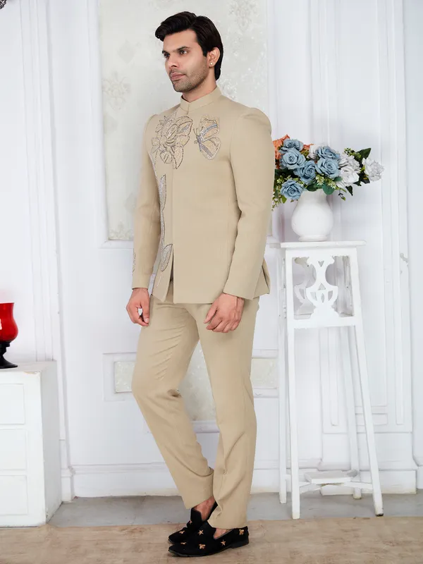 Beige_Terrycloth_Floral_Embroidered_Regular_Fit_Bandhgala_Suit_For_Men