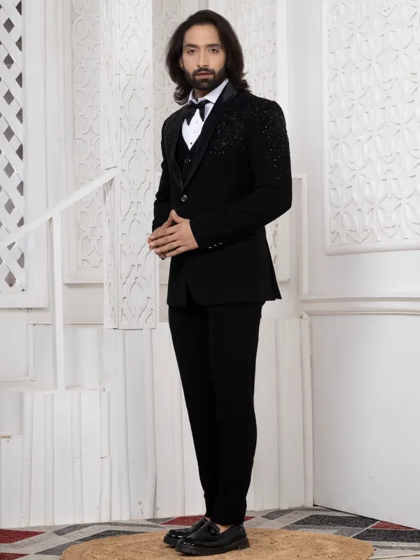 Premium_Designer_3_Piece_Suit_for_Men_|_Wedding_Wear