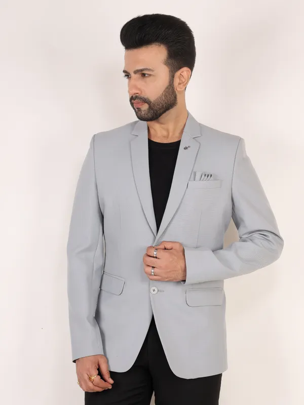 Light_Grey_Matty_Regular_Fit_Single_Breasted_Blazer