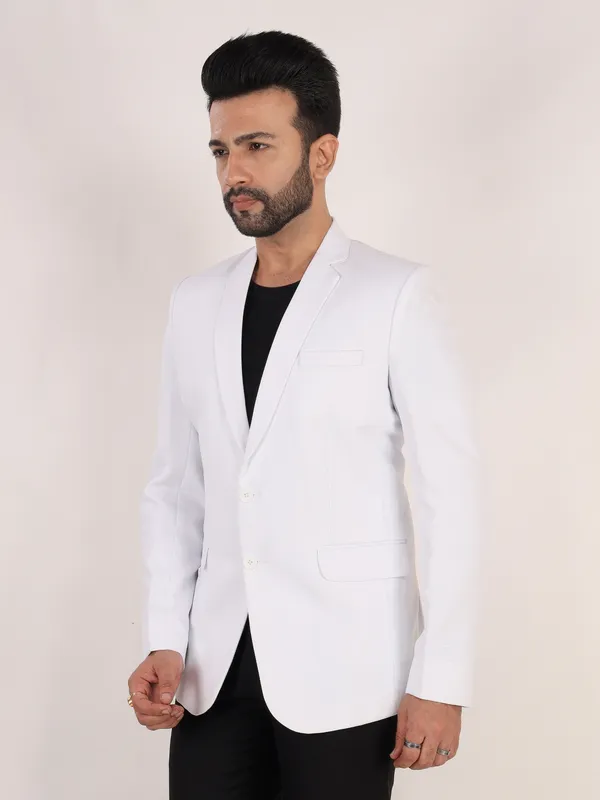 White_Polyester_Regular_Fit_Single_Breasted_Blazer_For_Men