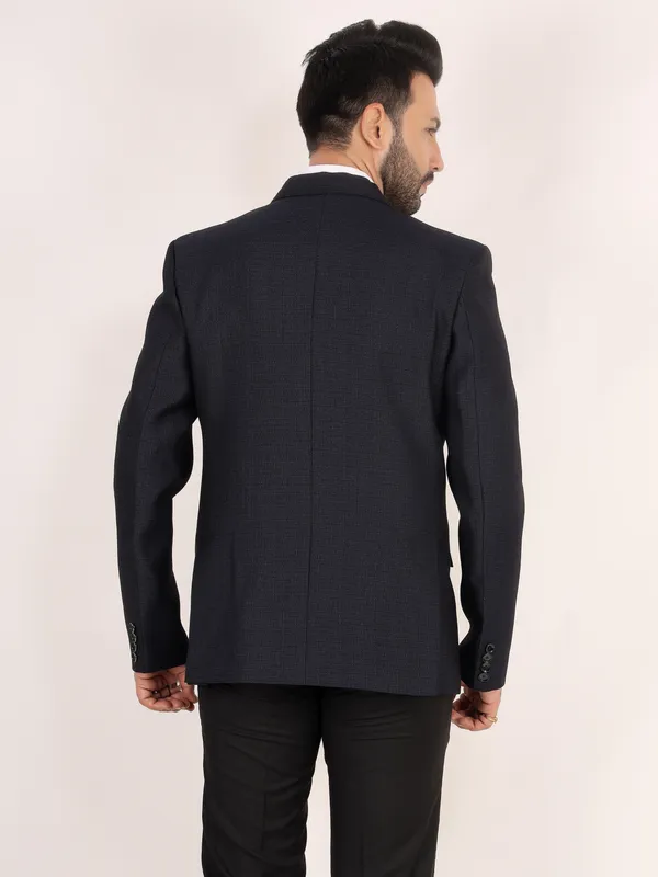 Navy_Blue_Tr_Suiting_Regular_Fit_Single_Breasted_Blazer_For_Men