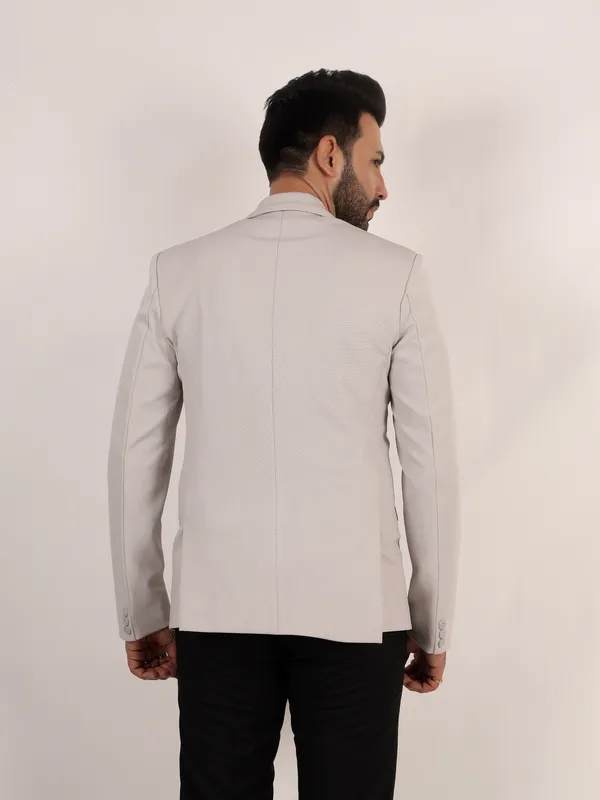 Dusty_Grey_Textured_Regular_Fit_Single_Breasted_Blazer