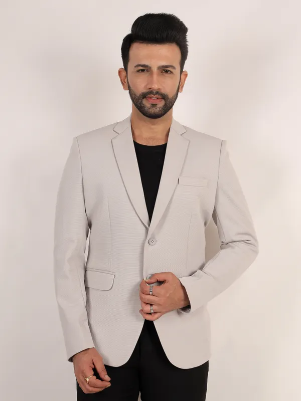 Dusty_Grey_Textured_Regular_Fit_Single_Breasted_Blazer