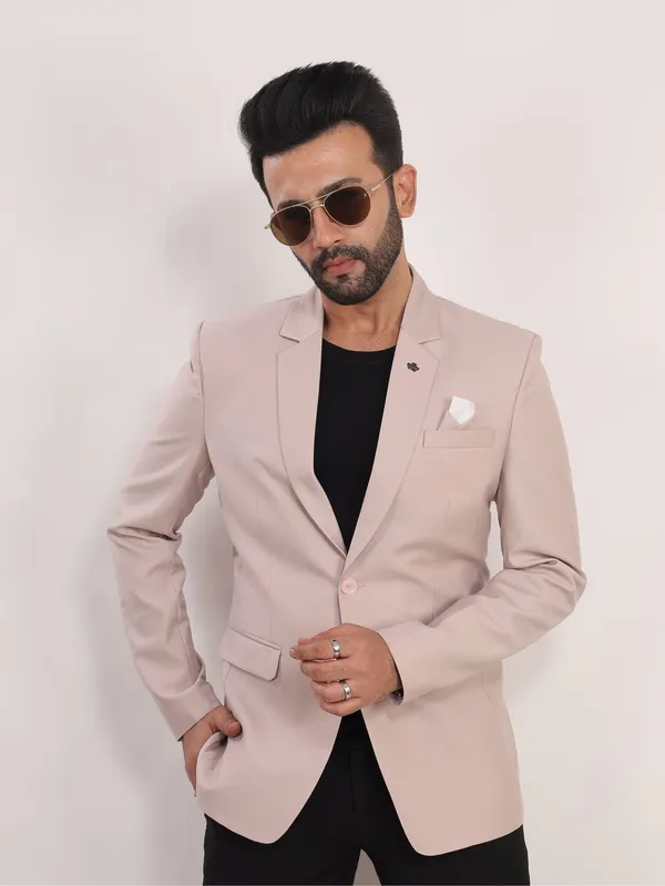 Men's_Light_Blush_Pink_Regular_Fit_Single_Breasted_Blazer