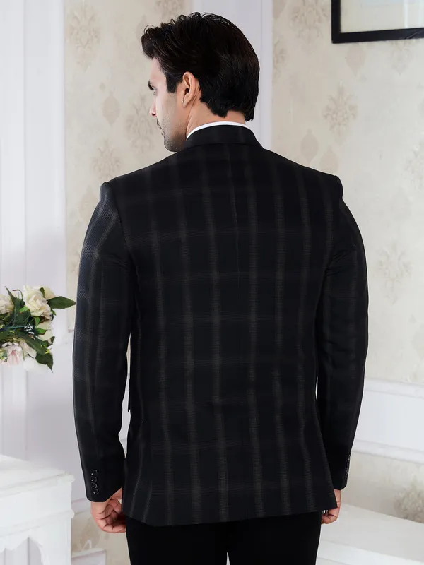 Black_Check_Men’s_Regular_Fit_Formal_Blazer